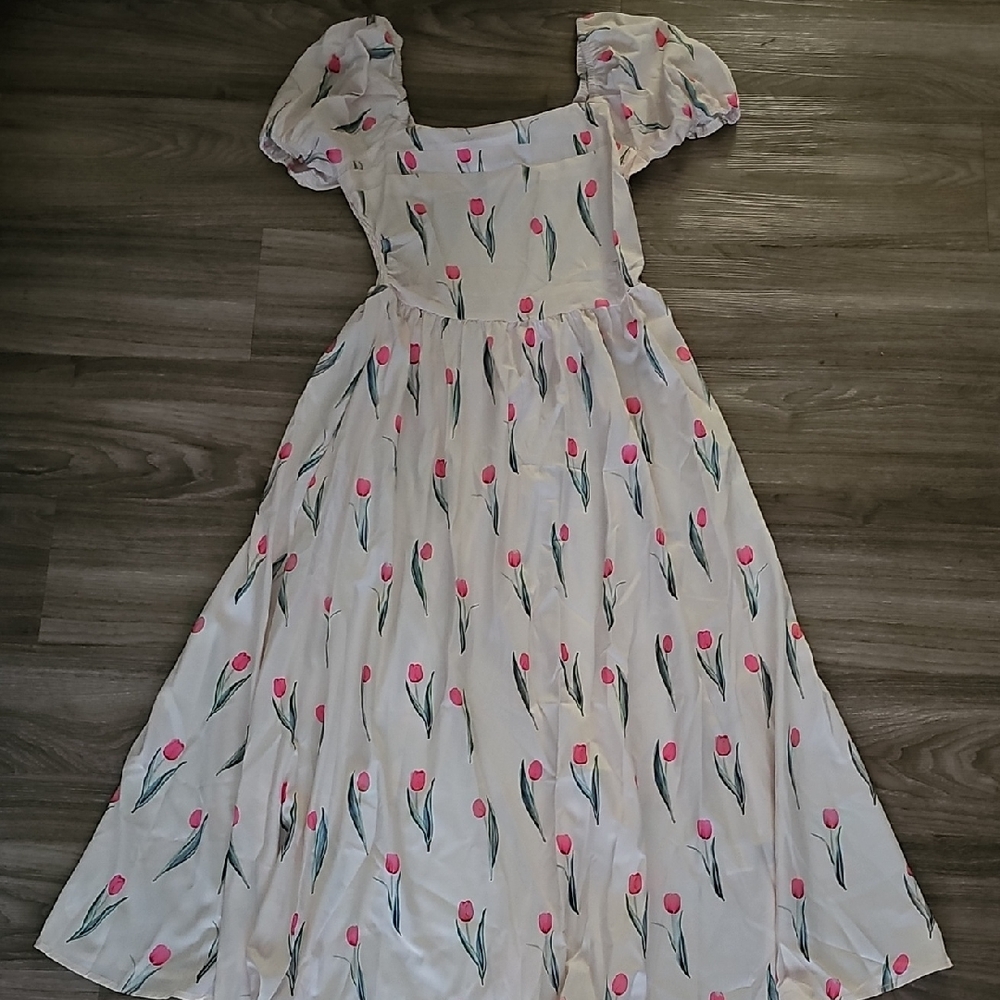 Floral Puff Sleeve Dress